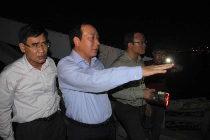Đồng thời, Ban Bí thư yêu cầu cấp có thẩm quyền xử lý kỷ luật về hành chính đối với ông Nguyễn Hồng Trường đồng bộ với xử lý kỷ luật về Đảng.