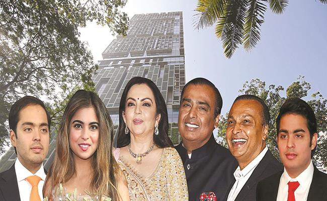 Vài năm gần đây, với tài sản và quyền lực ngày càng gia tăng, gia tộc Ambani được cho là đóng vai trò ngày càng lớn trong đời sống kinh tế và văn hóa tại châu Á.