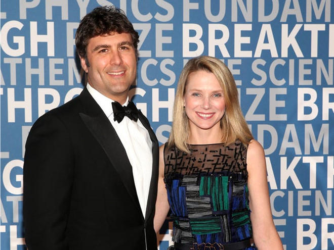 Marissa Mayer và Zachary Bogue: Mayer là một trong những nhân viên đầu tiên của Google và cựu CEO của Yahoo. Cô gặp Bogue - nhà đồng sáng lập tập đoàn đầu tư Data Collective VC - vào năm 2007 và tiến đến hôn nhân chỉ 2 năm sau đó. Ảnh: Getty.