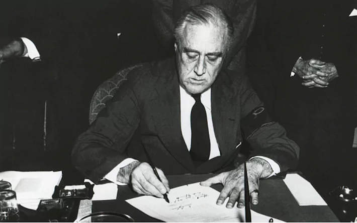 Tổng thống Roosevelt không bao giờ để công chúng thấy được hình ảnh bản thân ngồi trên xe lăn.