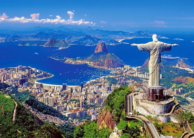 Theo "World Atlas", với diện tích hơn 8,5 triệu km2, Brazil là quốc gia có diện tích và dân số lớn nhất khu vực Nam Mỹ. Đây cũng là một trong những quốc gia lớn nhất, dân số đông nhất thế giới.