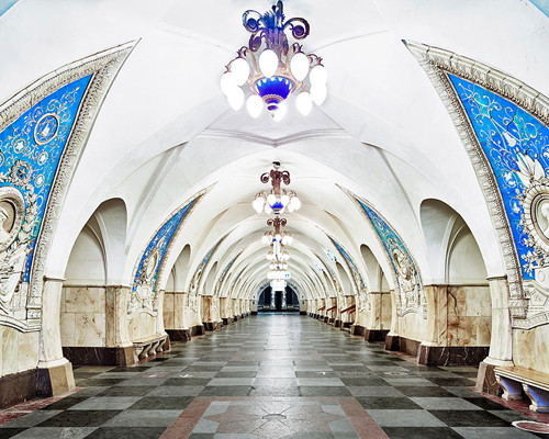 Vẻ nguy nga, tráng lệ của nhà ga tàu điện ngầm Taganskaya, Moscow