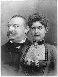 Vào ngày 2/6/1886, hôn lễ của Tổng thống Cleveland với Frances Folsom được tổ chức tại Nhà Trắng với sự tham gia của một số quan chức, bạn bè thân thiết.