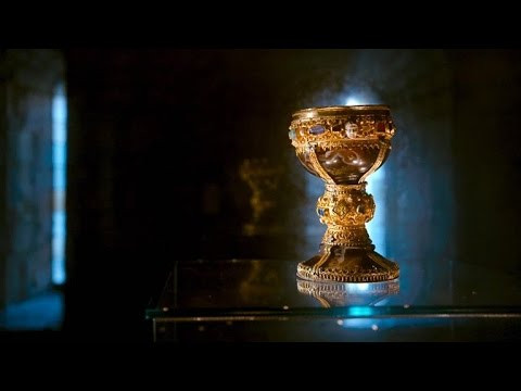 Dù vậy, Joseph không chết vì đói là nhờ mỗi ngày Chén Thánh đều cung cấp thức ăn và nước sạch cho ông vì là người sở hữu chiếc cốc quyền năng.
