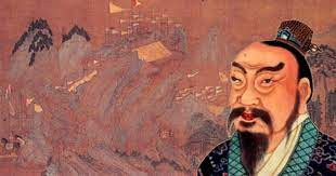 Theo các chuyên gia, "nồi áp suất" trong mộ cổ được làm từ đồng. Chiếc nồi có chiều cao 18,1 cm, đường kính phần thân 19,6 cm. Nó có hình dáng giống hình elip.