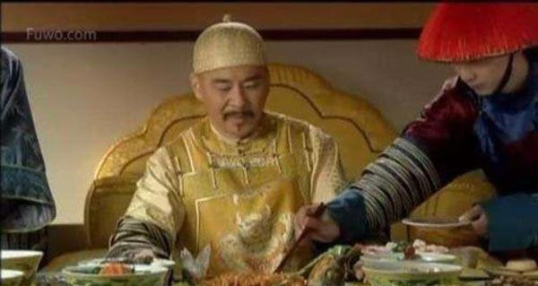 Ngự thiện phòng bên cạnh Dưỡng Tâm điện còn được gọi là "Nội Ngự thiện phòng" hay "Dưỡng Tâm điện Ngự thiện phòng".