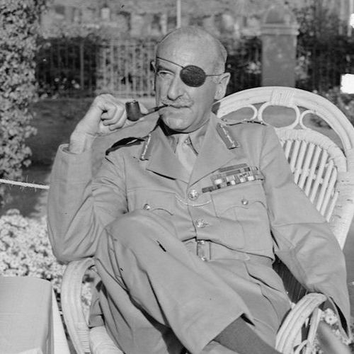 Năm 1947, ông Wiart nghỉ hưu với hàng chục vết thương trên cơ thể sau khi tham gia 2 cuộc Chiến tranh thế giới khốc liệt. Trong những năm cuối đời, ông viết và xuất bản cuốn hồi ký. Đến năm 1963, ông qua đời, hưởng thọ 83 tuổi.