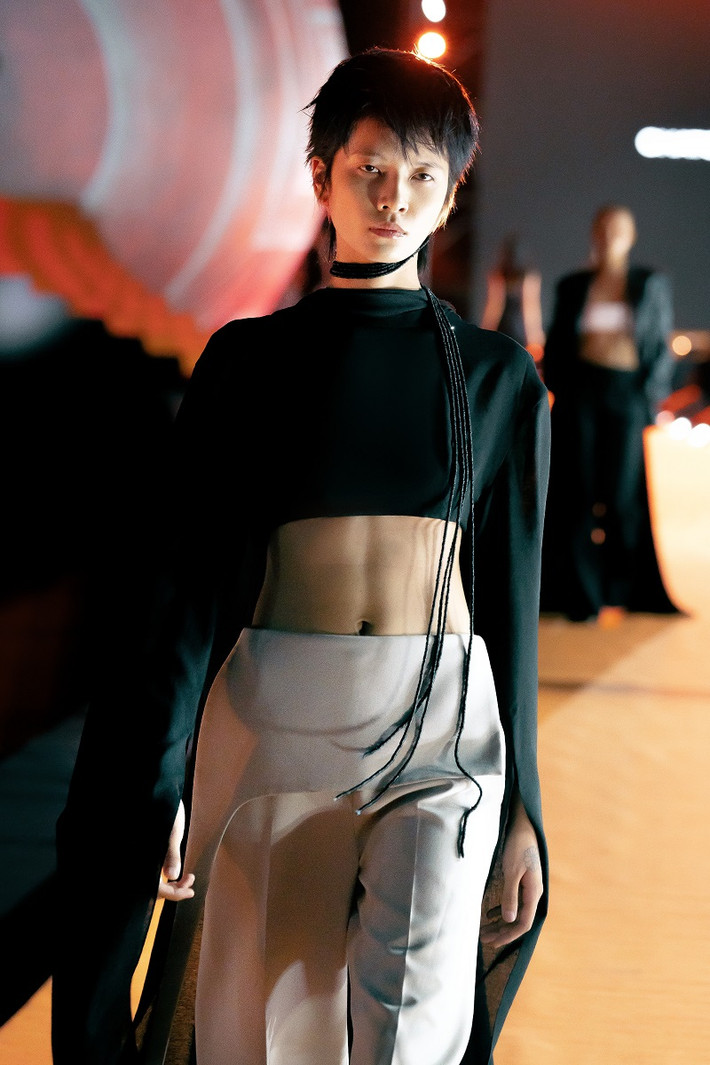NTK Cường Đàm vừa ra mắt BST Xuân Hè 2023 trong show thời trang diễn ra mới đây tại TP.HCM.