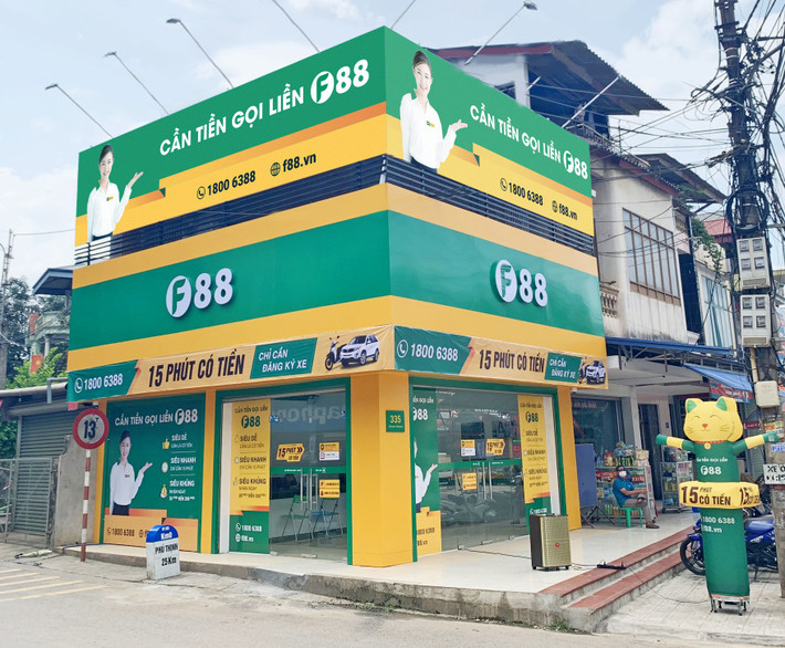 Chuỗi dịch vụ cầm đồ F88 thuộc Công ty F88 là doanh nghiệp hoạt động do Sở Kế hoạch và Đầu tư TP Hà Nội cấp giấy phép, với loại hình dịch vụ cầm đồ. Doanh nghiệp này không hoạt động theo giấy phép của Ngân hàng Nhà nước và Luật các tổ chức tín dụng. Theo Hiệp hội Ngân hàng Việt Nam, hiện có nhiều công ty tài chính hoặc công ty hoạt động trong lĩnh vực tài chính thành lập theo Luật doanh nghiệp do sở kế hoạch và đầu tư các địa phương cấp phép, không phải do Ngân hàng Nhà nước cấp phép.