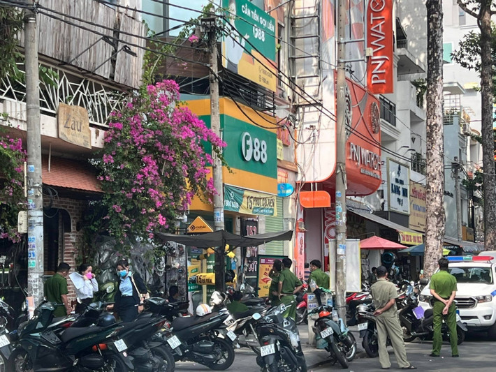 Chủ tịch Hội đồng quản trị của F88 Phùng Anh Tuấn khẳng định, công ty luôn đảm bảo lợi ích cho khách hàng và người lao động, cũng như các cơ quan đối tác có hoạt động giao dịch và hợp tác với F88, đồng thời mong nhận được sự đánh giá khách quan từ khách hàng. (Ảnh: CAND)