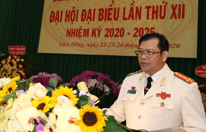 Trong quá trình công tác, đại tá Quy là trưởng ban chuyên án, tham gia phá nhiều vụ án xảy ra trên địa bàn, trong đó có đường dây làm cà phê "bẩn" xảy ra trên địa bàn tỉnh Đắk Nông gây chấn động cả nước năm 2018.