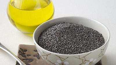 Tốt cho bệnh nhân tiểu đường: Trong một nghiên cứu cho thấy hạt chia còn có thể hỗ trợ bệnh nhân điều trị bệnh tiểu đường. Bên cạnh đó, hạt chia có nhiều chất xơ, giúp cơ thể không có cảm giác thèm đồ ngọt nhờ đó làm ổn định lượng đường trong máu, tránh được bệnh tiểu tường. Ảnh: Getty.