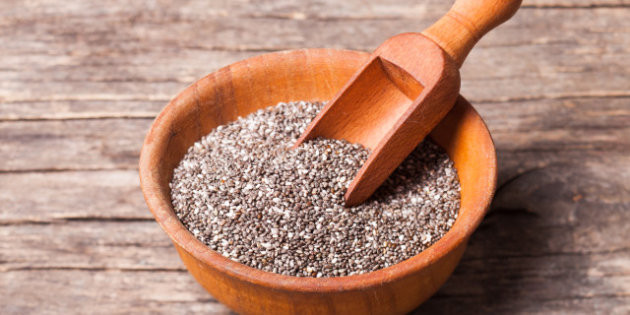 Tốt cho hệ thần kinh và trí tuệ: Một trong những công dụng của hạt chia là tái tạo tế bào thần kinh, phát triển trí tuệ. Trong hạt chia có chứa hàm lượng Omega 3 rất cao giúp tái tạo hệ thống tế bào thần kinh cũng như giúp trí não phát triển. Do đó, người ta thường khuyến khích phụ nữ mang thai và trẻ em sử dụng hạt chia. Ảnh: Getty.