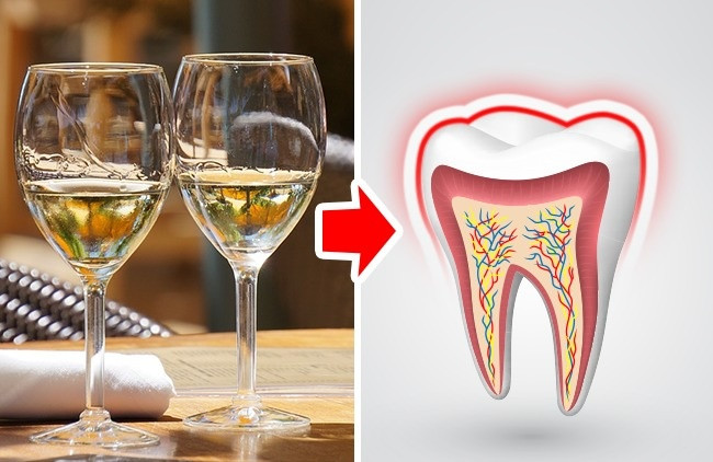 9. Rượu trắng: Những người thường uống rượu vang trắng phải đưa ra lựa chọn quan trọng: tiếp tục tiêu thụ thứ đồ uống yêu thích của họ hoặc dừng uống để men răng khỏe mạnh. Nếu bạn không muốn răng trở nên nhạy cảm hay men răng mỏng đi thì nên ngừng uống rượu lại. Ảnh: Pixabay.