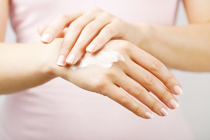 Gan là cơ quan cực kỳ quan trọng trong cơ thể con người. Nếu chúng ta bảo vệ sức khỏe gan tốt thì các chất độc, rác thải trong cơ thể như những chất chuyển hóa vô ích cũng được phân hủy và đào thải ra ngoài nhanh chóng hơn, rất tốt cho sức khỏe. (Ảnh minh họa)