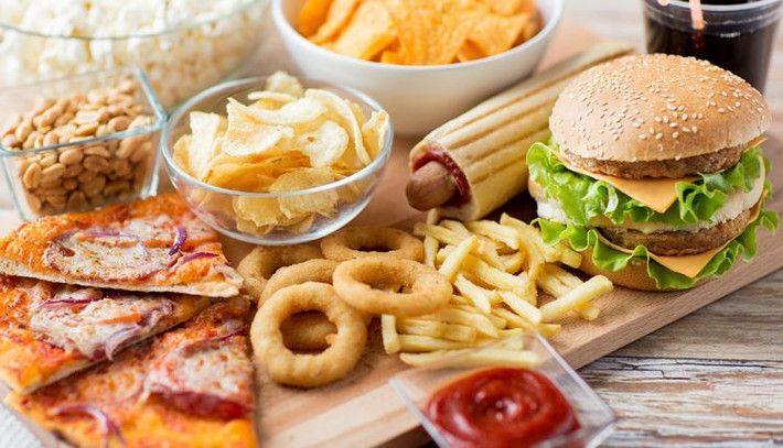 Ở trạng thái này, bất kỳ một yếu tố nhỏ nào kích thích cũng sẽ làm huyết khối rơi ra, làm tắc mạch máu não, khiến bệnh nhân dễ bị nhồi máu não, xuất huyết não.