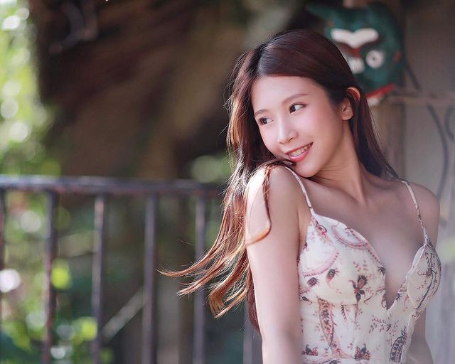 Cộng thêm quá nhiều scandal đời tư, tình cảm, Trịnh Gia Thuần đang dần làm xấu đi hình ảnh của chính mình.