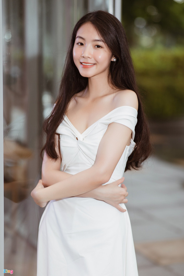 Cô gái sinh năm 2000 không ăn sau 7h tối và chú trọng bổ sung chất xơ cho cơ thể.