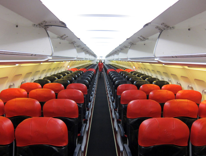 Với những cải tiến về thiết kế, công nghệ, A320 đã trở thành dòng máy bay phản lực chở khách bán chạy thứ 2 chỉ sau Boeing 737.