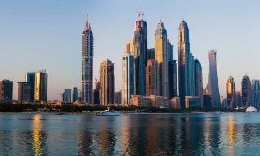3. Marina 101, Dubai, cao 426m: Xếp thứ 21 toàn cầu sau khi hoàn thành với số lượng tầng là 101. Đây là tòa tháp cao thứ 2 ở Dubai. Toà nhà được bắt đầu xây dựng vào 2006 nhưng bị ngưng lại do khủng hoảng tài chính toàn cầu. Dự kiến, dự án sẽ hoàn thành vào đầu năm 2015.