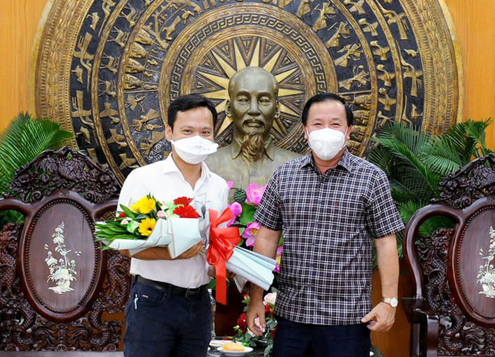 TS.BS Hoàng Quốc Cường sinh năm 1982.