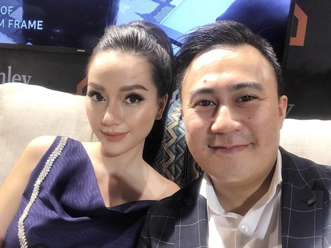 Chia sẻ về bạn trai, Băng Di cho biết: "Justin là dân kinh doanh, tôi thu hút trước tiên là vì điều đó. Ngoài ra, anh còn hài hước. Ở bên anh không bao giờ thấy buồn vì có những hành động vui tươi, suy nghĩ tích cực. Anh không chỉ thương tôi mà quan tâm luôn những người xung quanh tôi như ba mẹ, em gái và coi như gia đình của anh".