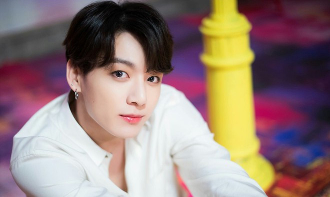 6. Jungkook (BTS): Em út nhóm nhạc BTS đứng ở vị trí thứ 6. Anh là người lập nên kỷ lục chưa từng có trong lịch sử Kpop khi là idol duy nhất có 100 fancam trên 1 triệu lượt xem ở YouTube và Naver.