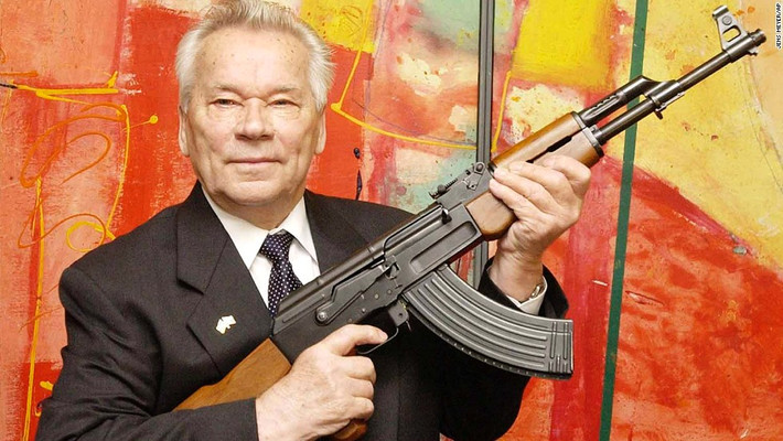 Trước những cáo buộc súng trường AK-47 do ông thiết kế khiến nhiều người bị giết chết, ông Kalashnikov không thừa nhận trách nhiệm và cho rằng, những người phát minh không phải chịu trách nhiệm về mục đích sử dụng vũ khí của người khác. Chính phủ các nước phải kiểm soát hoạt động sản xuất và xuất khẩu vũ khí.
