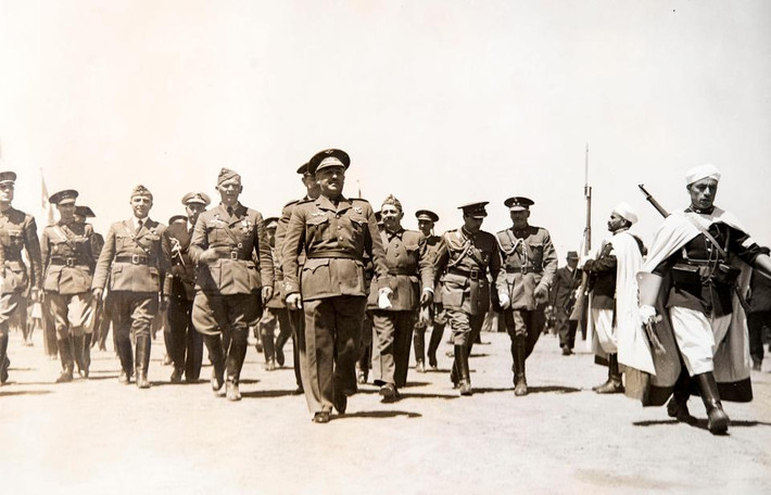 Trong 3 tuần đầu tiên thực hiện chiến dịch Barbarossa, lực lượng tiến công của Đức chỉ cách Moscow 320 km. Vào thời điểm ấy, Hitler tự tin rằng, Liên Xô đã bị đánh bại bởi quân đội hùng mạnh của y.