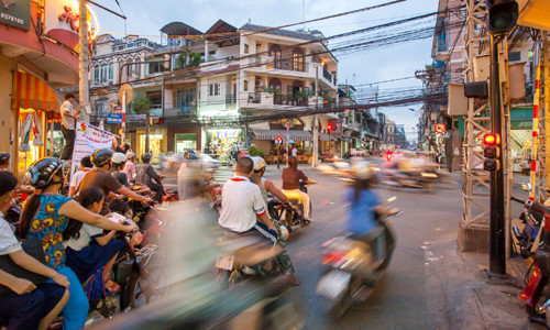 Trong năm 2017, TP.HCM được Airbnb công bố là một trong số 10 thành phố tốt nhất để đi du lịch một mình.