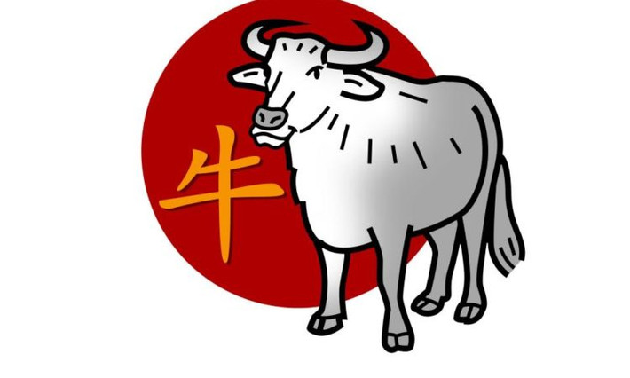 Chuyện tình cảm của những người tuổi Sửu năm 2018 khá thuận lợi và ổn định. Đối với những người tuổi Sửu đã kết hôn thì cuộc sống hôn nhân hạnh phúc, bình yên. Còn đối với những bạn tuổi Sửu đang cô đơn, lẻ bóng sẽ có cơ hội gặp được "nửa kia" trong năm 2018. (Bài viết chỉ mang tính tham khảo, cung cấp nội dung trắc nghiệm vui cho bạn đọc).