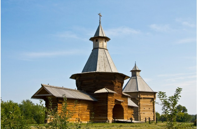 4. Công viên Kolomenskoye, Moscow: Một trong những công viên lớn nhất ở Moscow cũng có một bảo tàng kiến trúc bằng gỗ, nơi trưng bày các tòa nhà tuyệt vời của miền Bắc nước Nga.