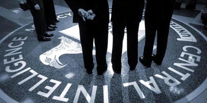 Dù vậy, điệp viên của CIA vẫn kết hôn, sinh con, đi chơi với gia đình, bạn bè, tham gia các hoạt động vui chơi giải trí như nhiều người khác.