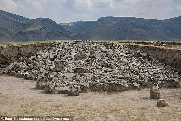 Trước phát hiện quan trọng này, Danial Akhmetov, tỉnh trưởng tỉnh East-Kazakhstan nhận định người xưa đã nắm trong tay những kỹ năng xuất chúng trong khai thác, mua bán và chế tác trang sức.