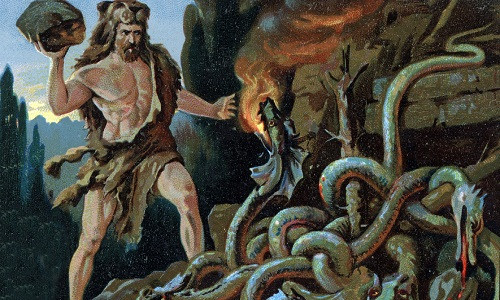 Do được thần Zeus bí mật cho uống sữa của nữ thần Hera nên Hercules có sức mạnh hơn người.