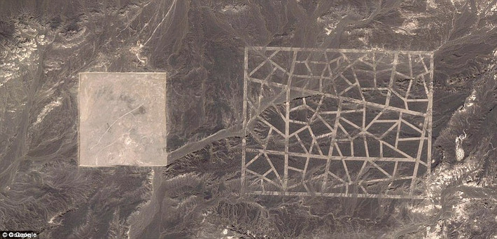 Theo chủ tài khoản Blake and Brett Cousins, công trình khả nghi, tọa lạc ở vị trí chính xác là 43°04'51,75" Bắc/92°48'26,85" Đông.