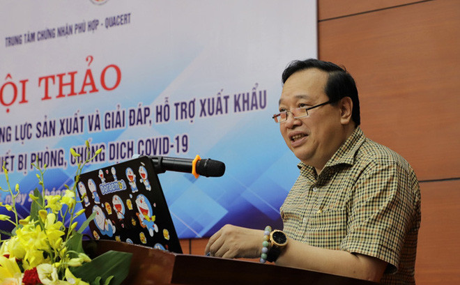 Bị can Nguyễn Minh Tuấn, nguyên Vụ trưởng Vụ trang thiết bị và công trình y tế, Bộ Y tế nhận hối lộ 300.000USD (tương đương hơn 6,9 tỷ đồng).