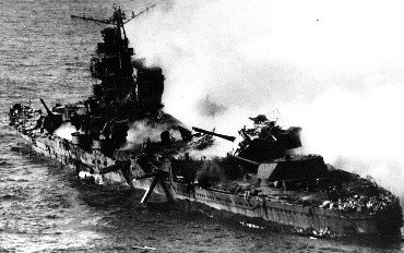 Diễn ra trong 4 ngày (từ ngày 4/6 - 7/6/1942), trận Midway diễn ra tại đảo Midway nằm ở Thái Bình Dương. Hòn đảo này có vị trí chiến lược quan trọng đối với Nhật Bản trong Thế chiến 2.