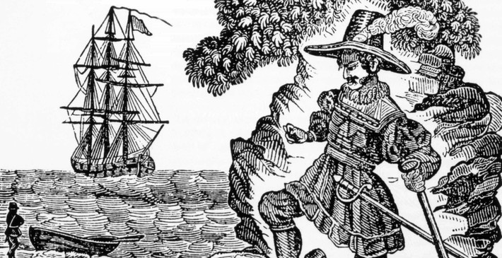 Do vậy, William Kidd bị cáo buộc làm hải tặc. Lo sợ bị bắt giữ, ông bỏ trốn cùng hai con tàu trên và số của cải lấy được. Về sau, ông đến đảo Saint Marie - một hang ổ cướp biển khét tiếng.