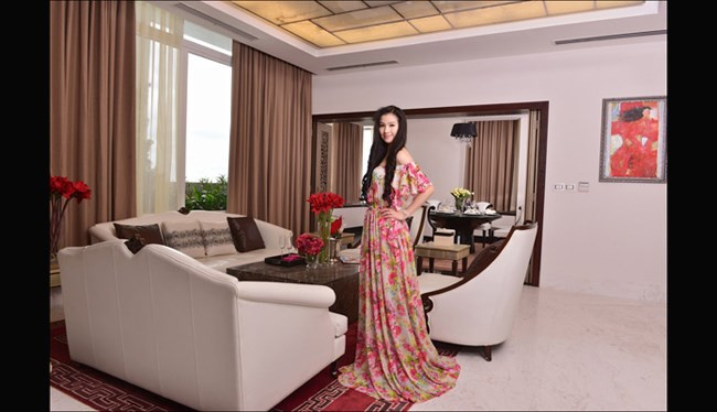 Người mẫu - diễn viên - người đẹp hoa hậu quốc tế Cao Thùy Dương sở hữu một căn hộ có giá 2 triệu USD (hơn 40 tỷ đồng) tại một khu chung cư cao cấp ở TP HCM.