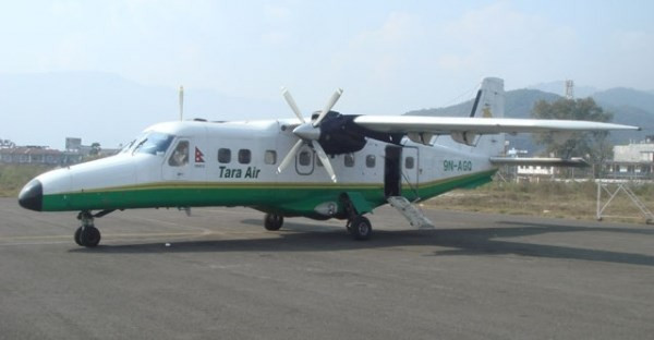 Một chiếc máy bay cỡ nhỏ thuộc hãng hàng không Tara Air, chở theo 23 người trên khoang, mất tích khi đang bay ở một khu vực đồi núi ở Nepal.