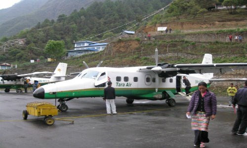 Kathmandu Post dẫn lời Tara Bahadur Karki, phát ngôn viên quân đội Nepal, xác nhận 23 người chết. Ông cho biết xác máy bay được tìm thấy trong rừng ở huyện Myagdi, sau 4 giờ tìm kiếm và cứu hộ.