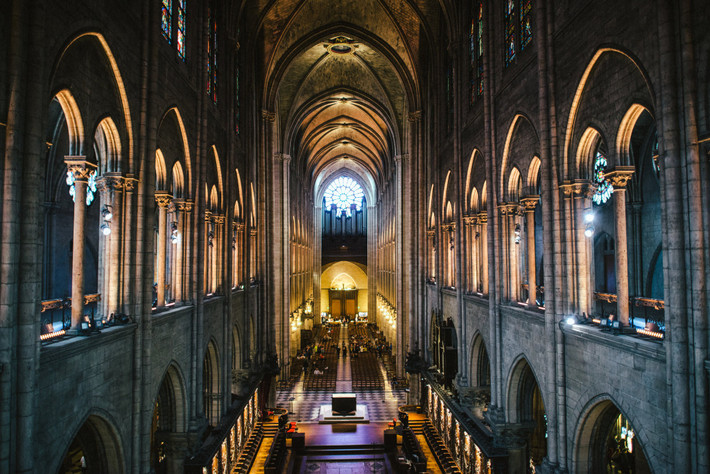 Nhà thờ Đức Bà Paris được xem là công trình đẹp nhất của kiến trúc Gothic nhà thờ Pháp thời Trung cổ.