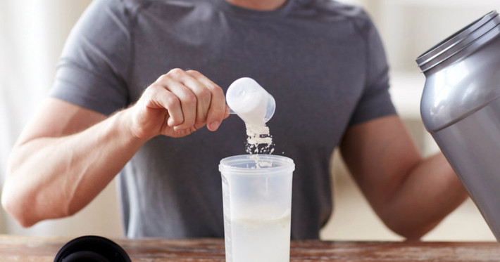 Whey protein: Thức uống dinh dưỡng cho người tập gym đã được chứng minh là có khả năng đốt cháy mỡ thừa, tăng cường cơ bắp hiệu quả.