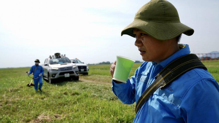 Phút nghỉ ngơi giữa trưa hè nắng đổ lửa.