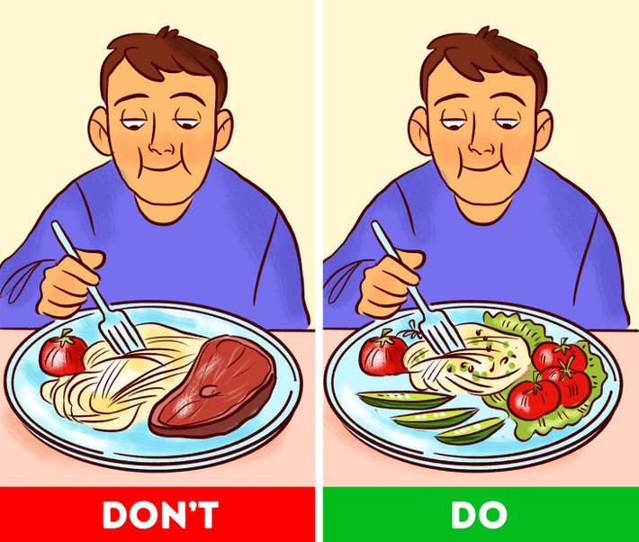 9. Ăn cơm độn rau quả: Một cách dễ dàng để cắt giảm lượng calo là lấp đầy bữa ăn của bạn với thật nhiều rau. Chẳng hạn bạn có thể thêm táo thái hạt lựu vào bát cháo yến mạch, hay thêm rau vào chiếc bánh mì kẹp...