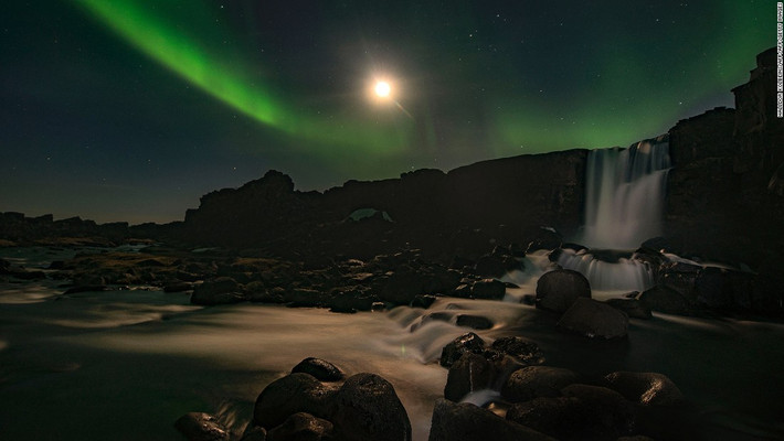 Vườn quốc gia Thingvellir: Đây là một trong những địa điểm đẹp ngoạn mục ở Iceland dành cho cả những người đam mê địa chất và những người yêu thích lịch sử. Ảnh: CNN.