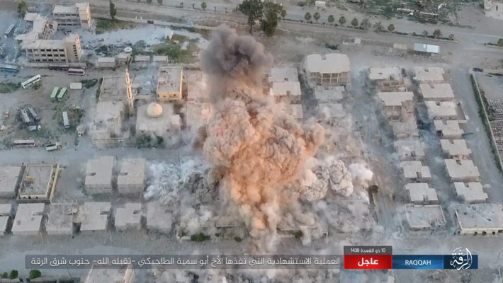 Vụ đánh bom tự sát này đã gây ra thương vong không nhỏ cho lực lượng người Kurd ở thành phố Raqqa. Ảnh: AMN.