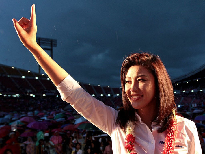 Cựu Thủ tướng Yingluck từng tốt nghiệp khoa Chính trị học và Hành chính công thuộc Đại học Chiang Mai năm 1988 và có bằng thạc sĩ ngành Hành chính công của Đại học Kentucky, Mỹ, vào năm 1991. Trước khi đến với chính trường, bà là một doanh nhân thành đạt. Ảnh: Getty.