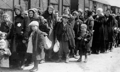 Thảm họa diệt chủng Holocaust là một trong những sự kiện tồi tệ nhất trong lịch sử nhân loại với hơn 6 triệu nạn nhân người Do Thái bị phát xít Đức sát hại trong Thế chiến 2.